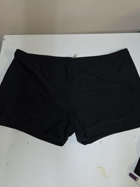 Yonique Women's Black Stretch Swim Shorts 20W